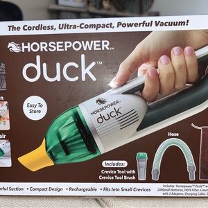 Cordless Vacuum - Green and White